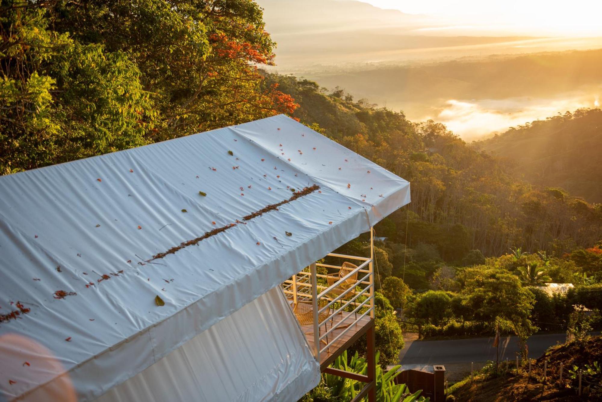 Quimera Glamping Pacuar Exterior photo